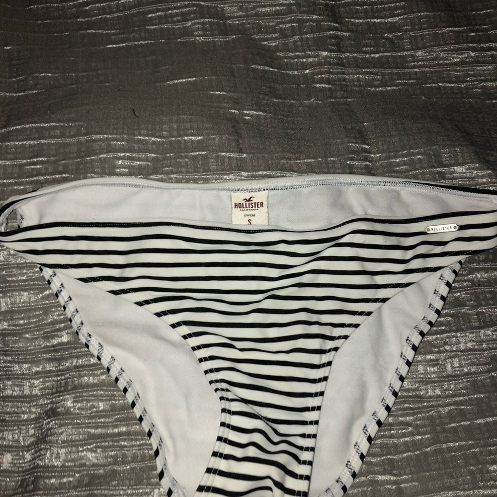 Watermelon Bikini Set 🍉 - Picture 6 of 8